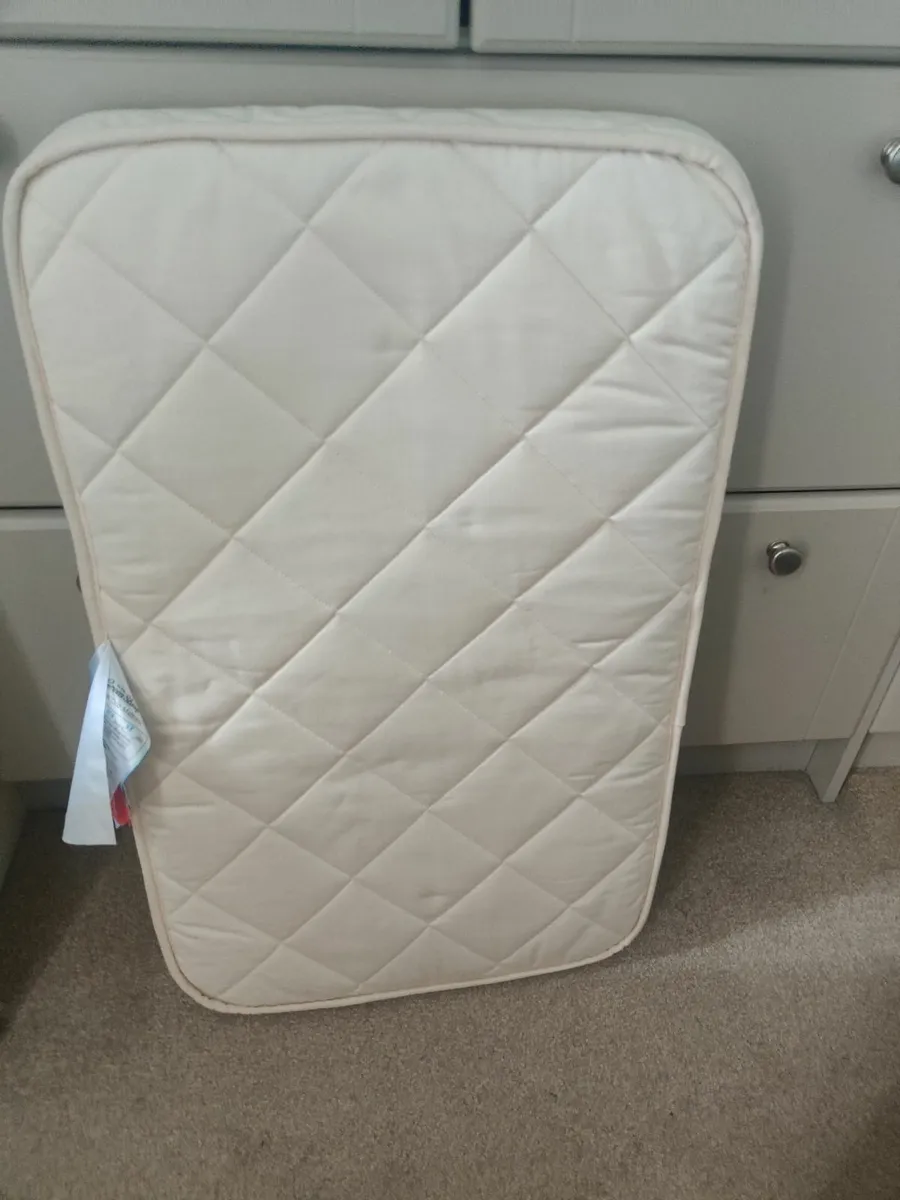 Next to me mattress - Image 2