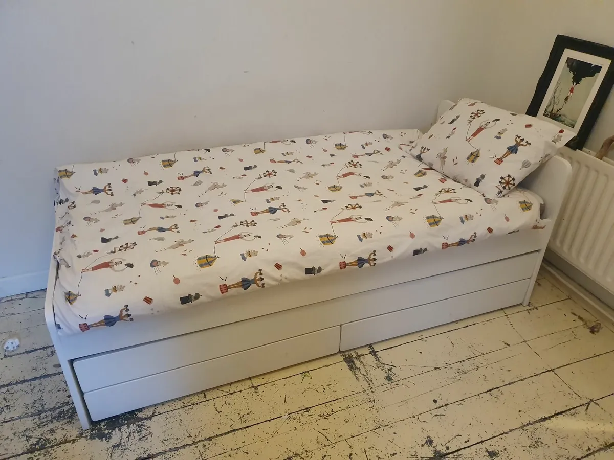 IKEA SLAKT childrens bed - Image 1