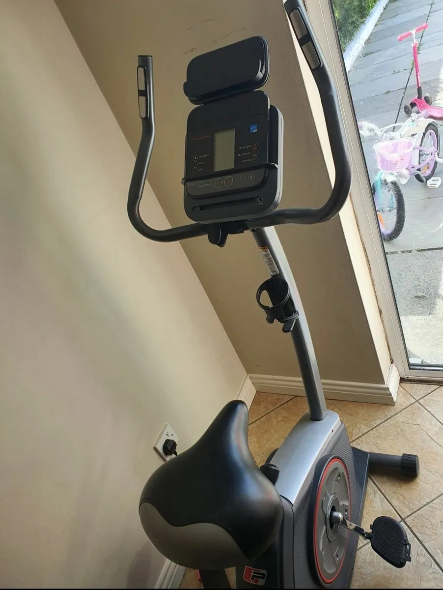 Excercise bike - Image 1