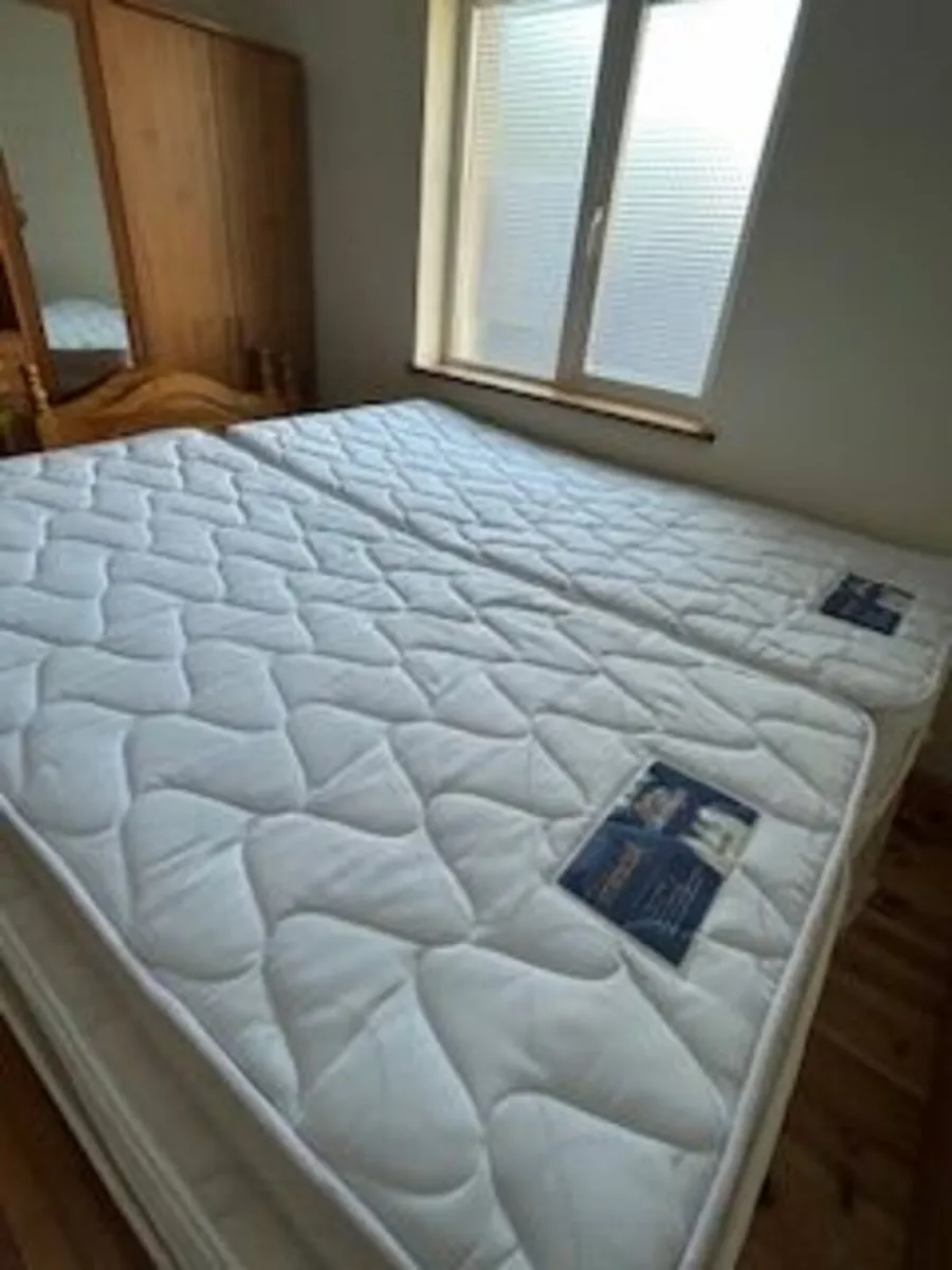 Single mattresses  x 4 - Image 3