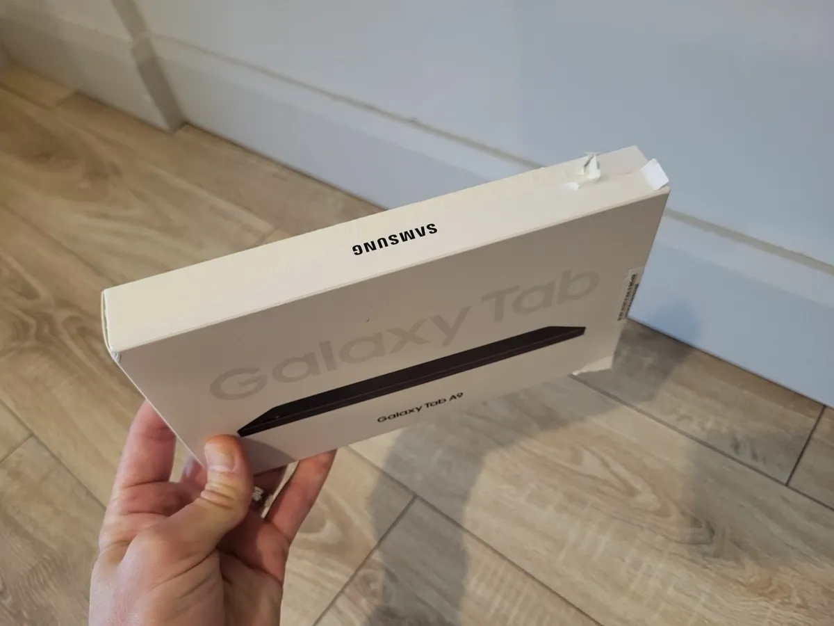 Tablet Samsung a9 64gb, 8,7" screen. - Image 2