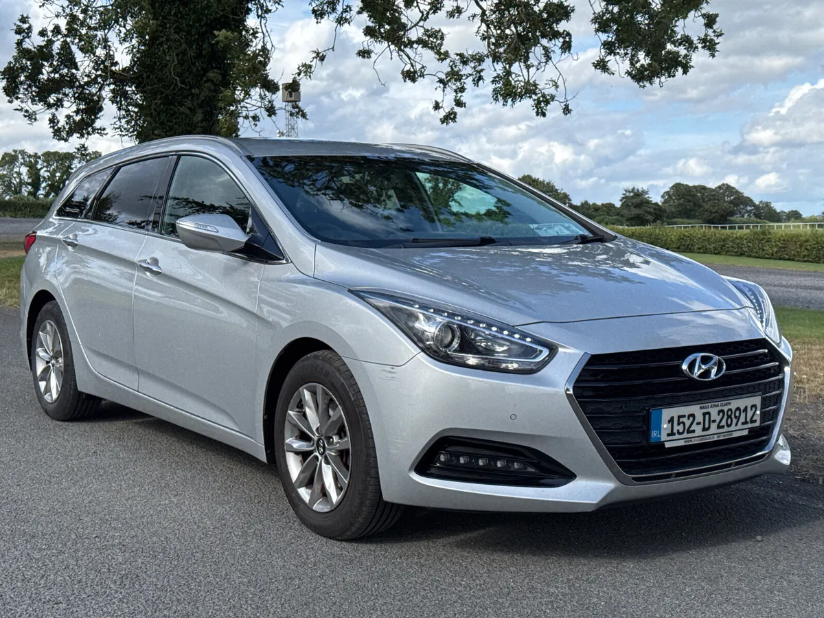 Hyundai i40 2015 SE NAV 1.7 Trade Sale - Image 1