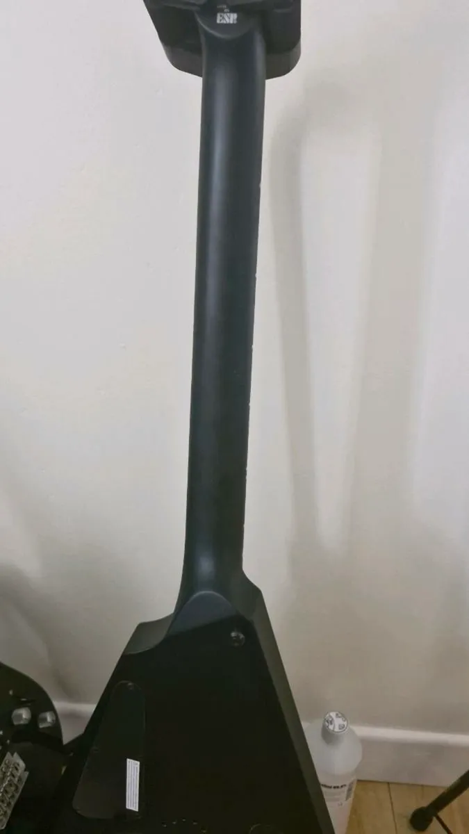 Ltd arrow black metal - Image 4