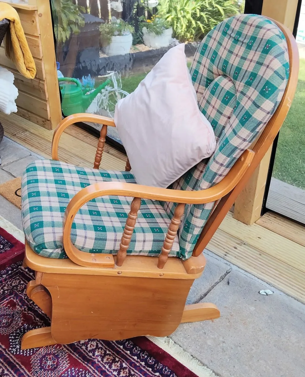 Rocking Chair - Image 2