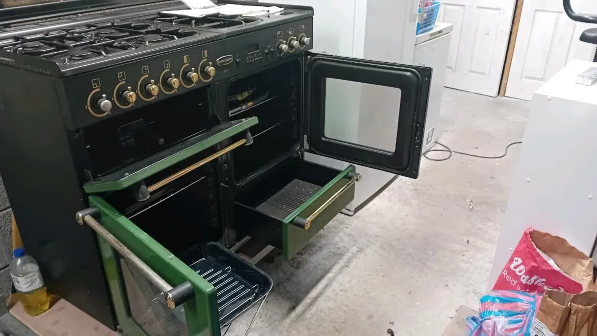 Range cooker - Image 4