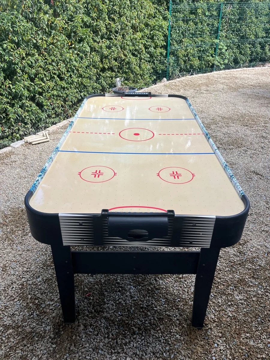 Air hockey table - Image 3