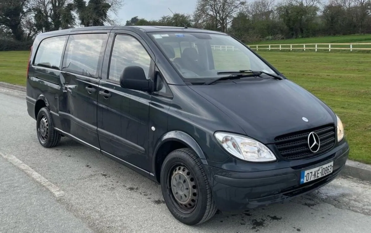 Mercedes Vito Minibus 2007 - Image 1