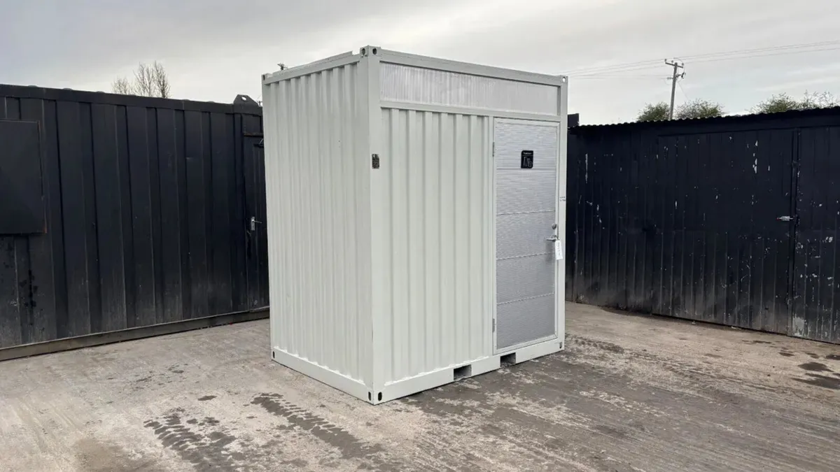 New Toilet & Shower Unit - Image 1
