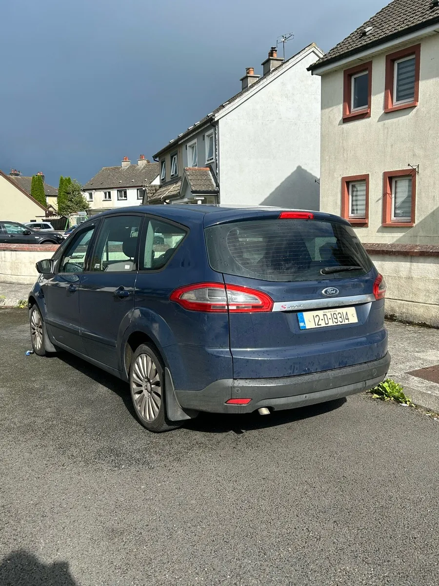 2012 Ford S-Max Zetec - Image 3