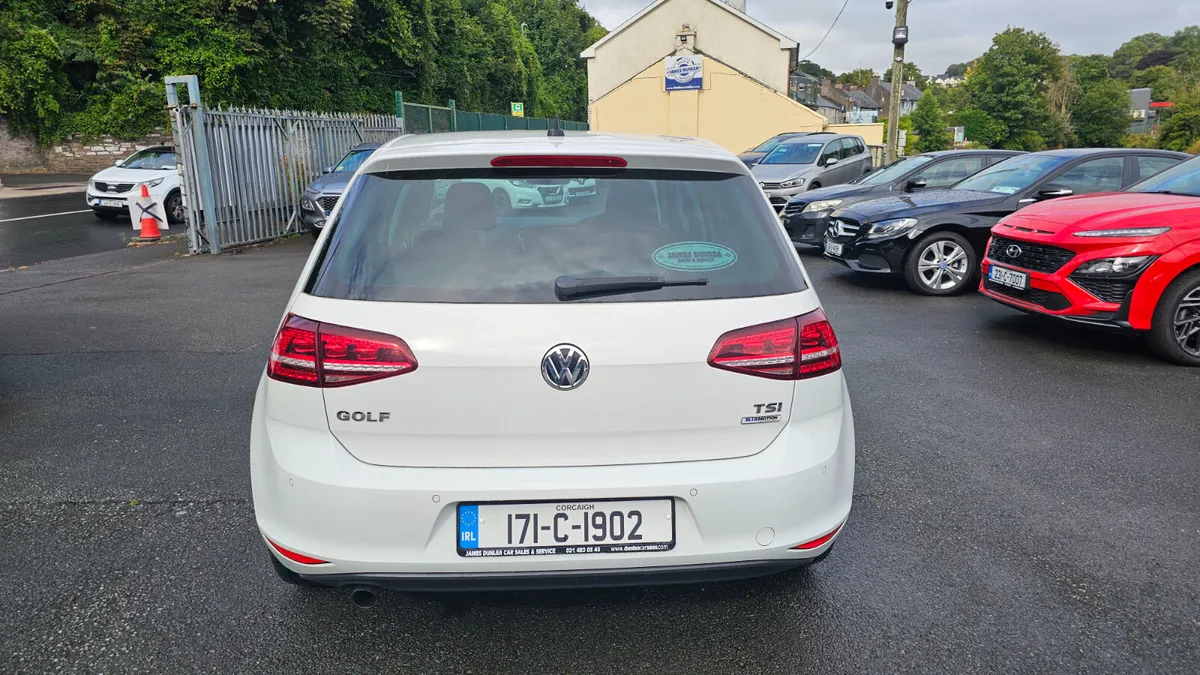 Volkswagen Golf 2017 1.2 TSI FSH - Image 4