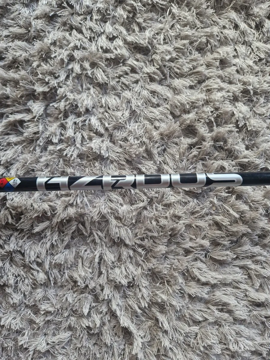 Hzrdus black 6.5 3 wood shaft w/ Titleist adaptor - Image 2