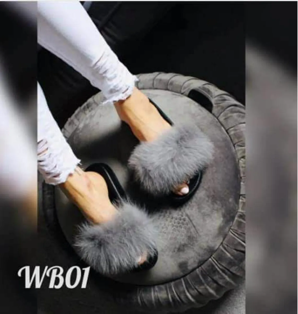 Fluffy fur slippers sizes 37-41 sizes 4-8 - Image 3