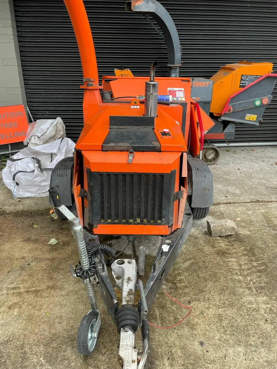 2018 Timber wolf 280 chipper , 2018 Forst track - Image 4