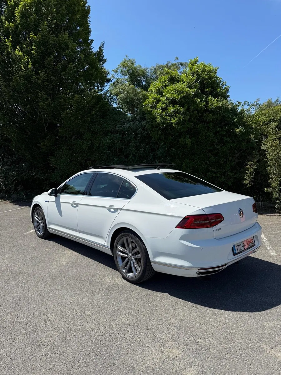 Passat GTE - Image 2