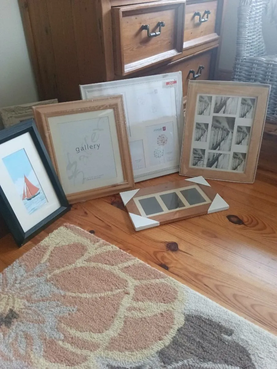 All new 5 beautiful picture frames,tags still on. - Image 1