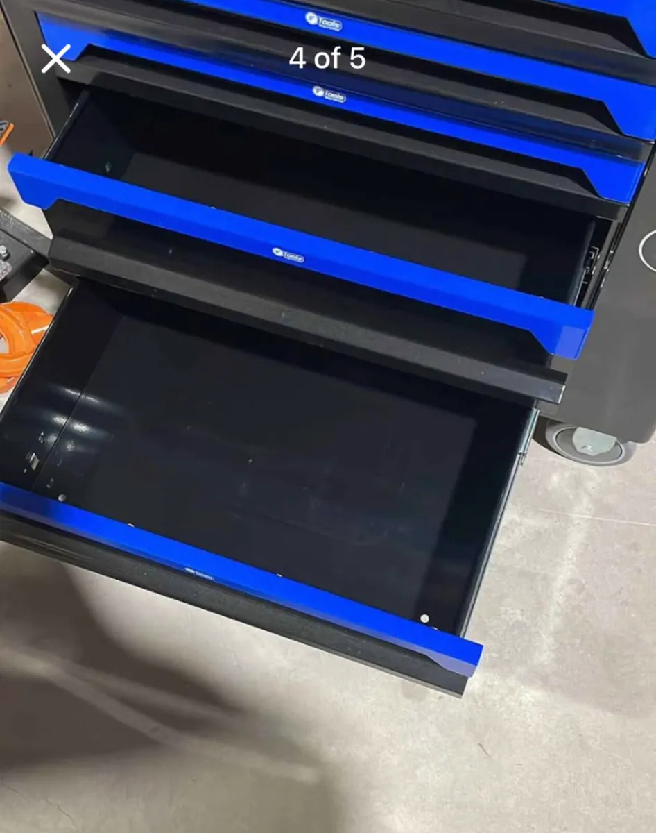 New empty German tool trolleys free delivery - Image 3