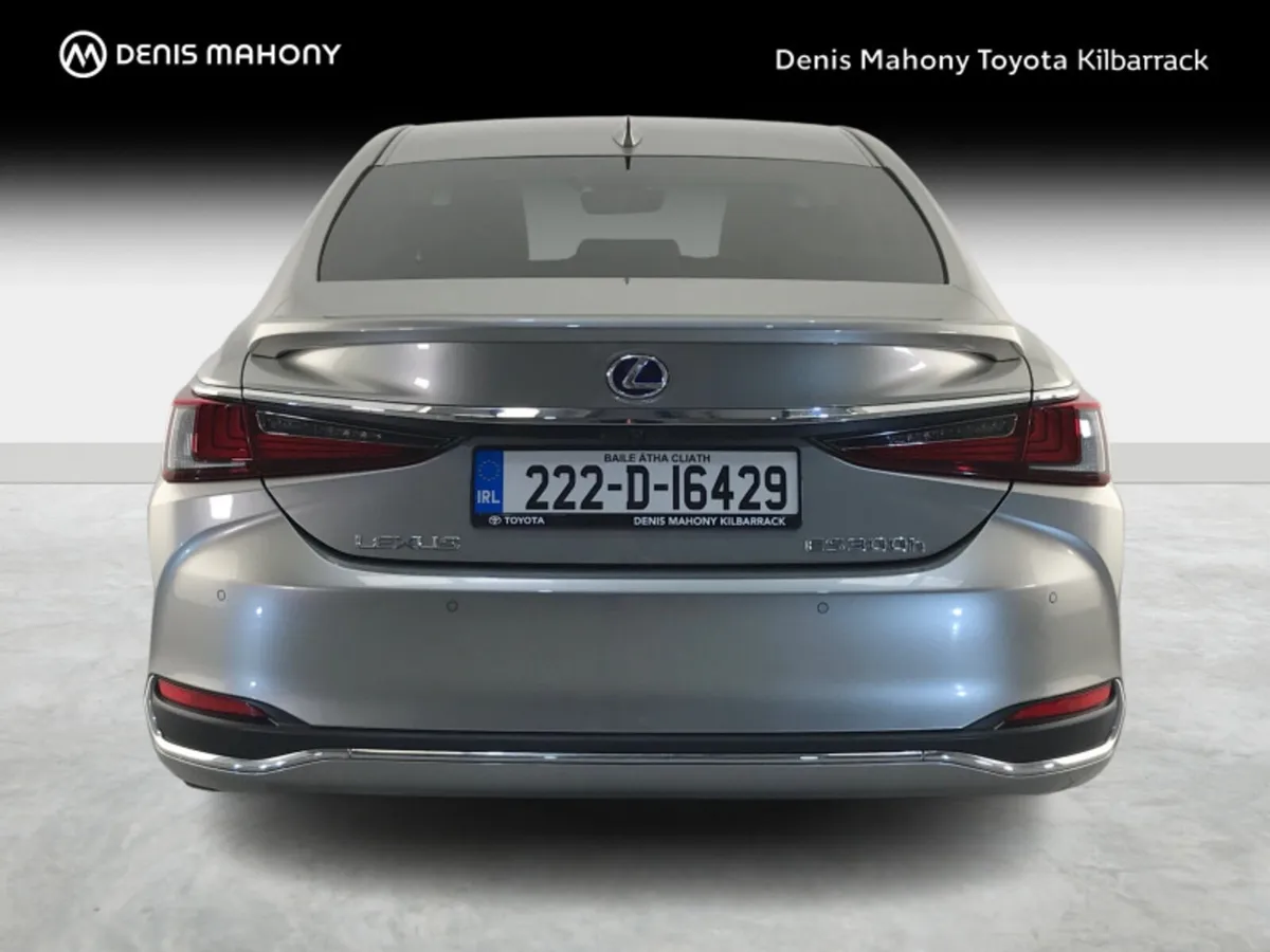 Lexus ES DYNAMICS 4DR AUTO - Image 4