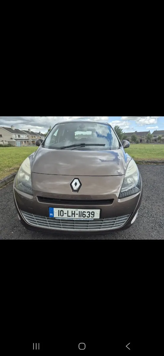 Renault Grand Scenic 2010 7 Seats - Image 3