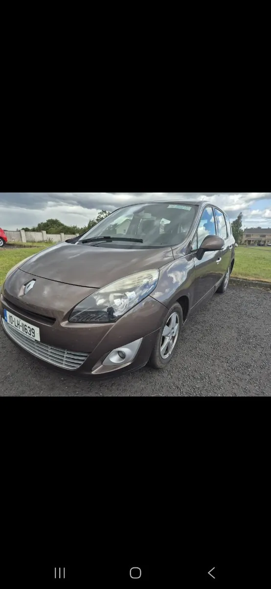 Renault Grand Scenic 2010 7 Seats - Image 4
