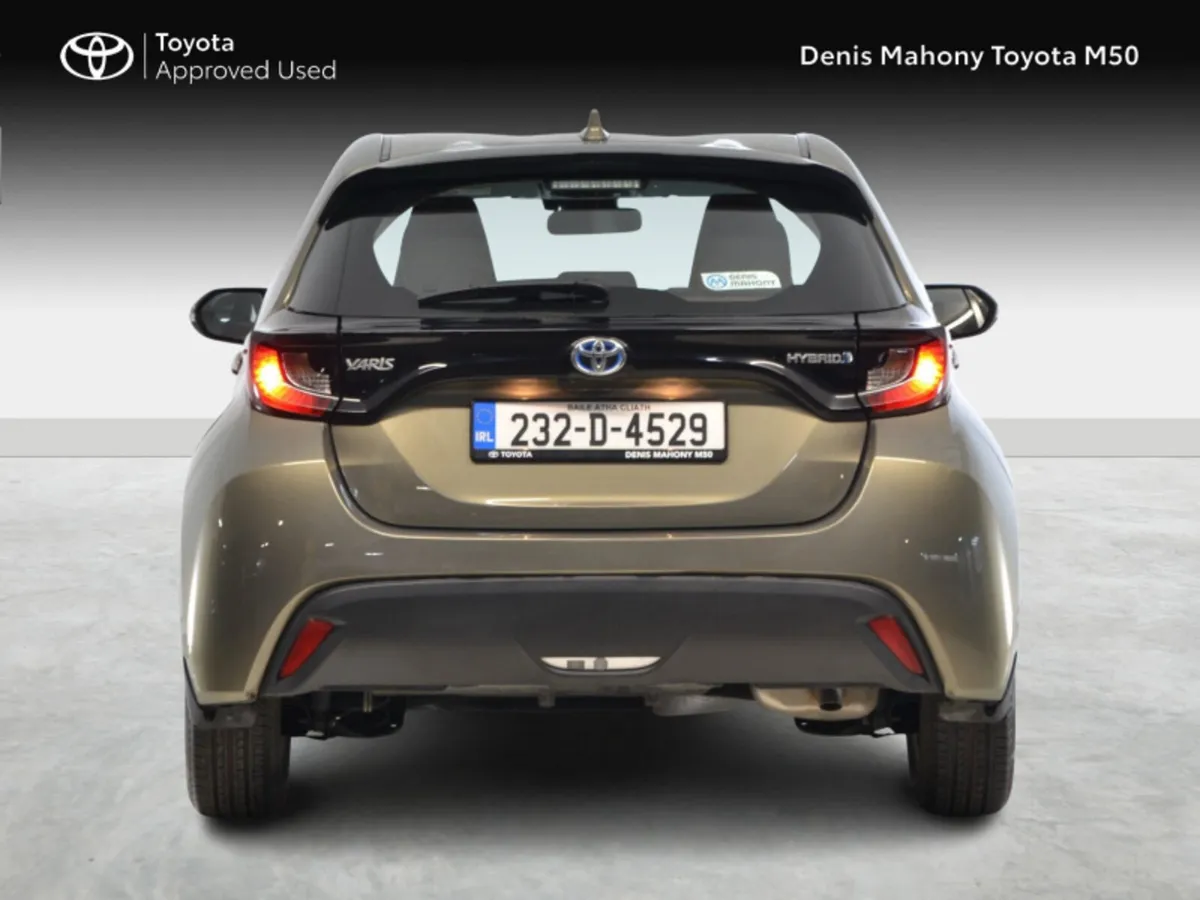 Toyota Yaris Luna Hybrid Auto - Image 4