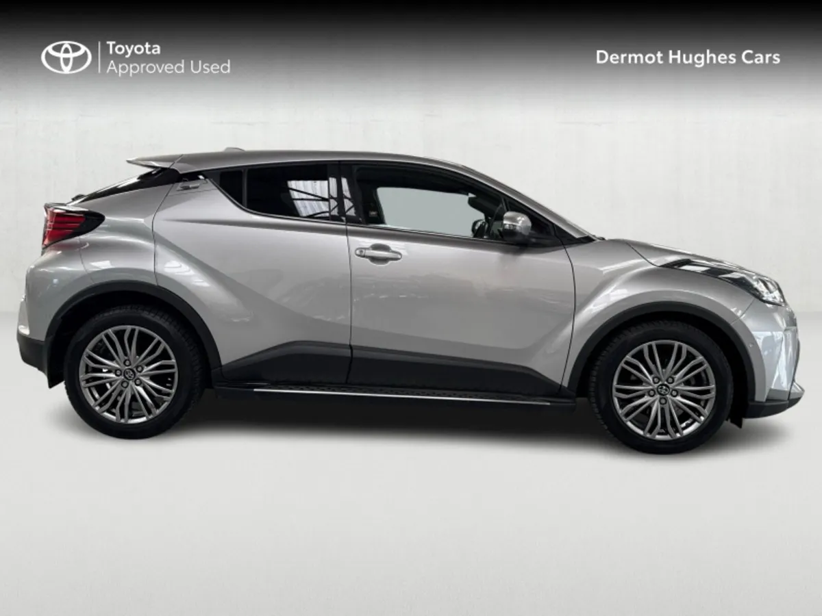 Toyota C-HR HYBRID SOL 4DR AUTO - Image 3