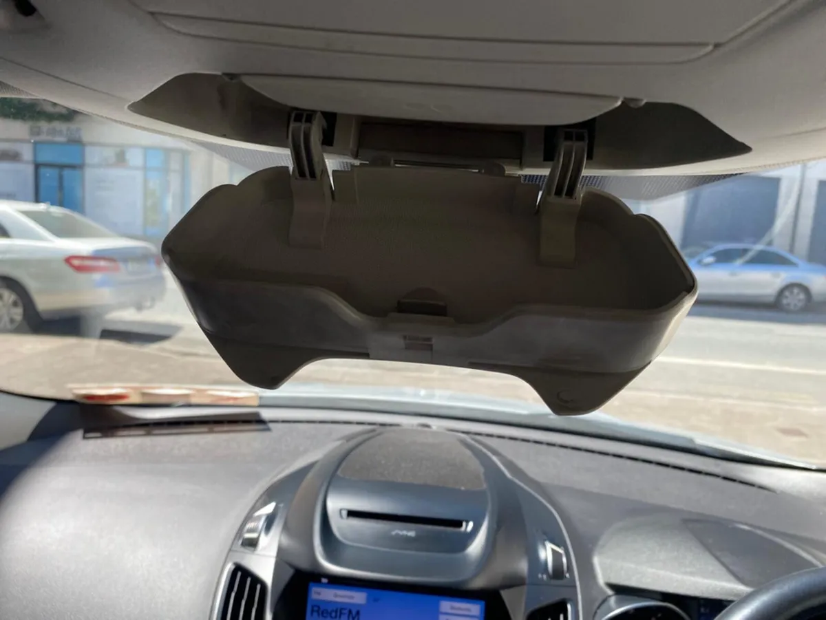Ford Kuga TITANIUM 1.5 TDCI 120PS 4DR MAN - Image 2
