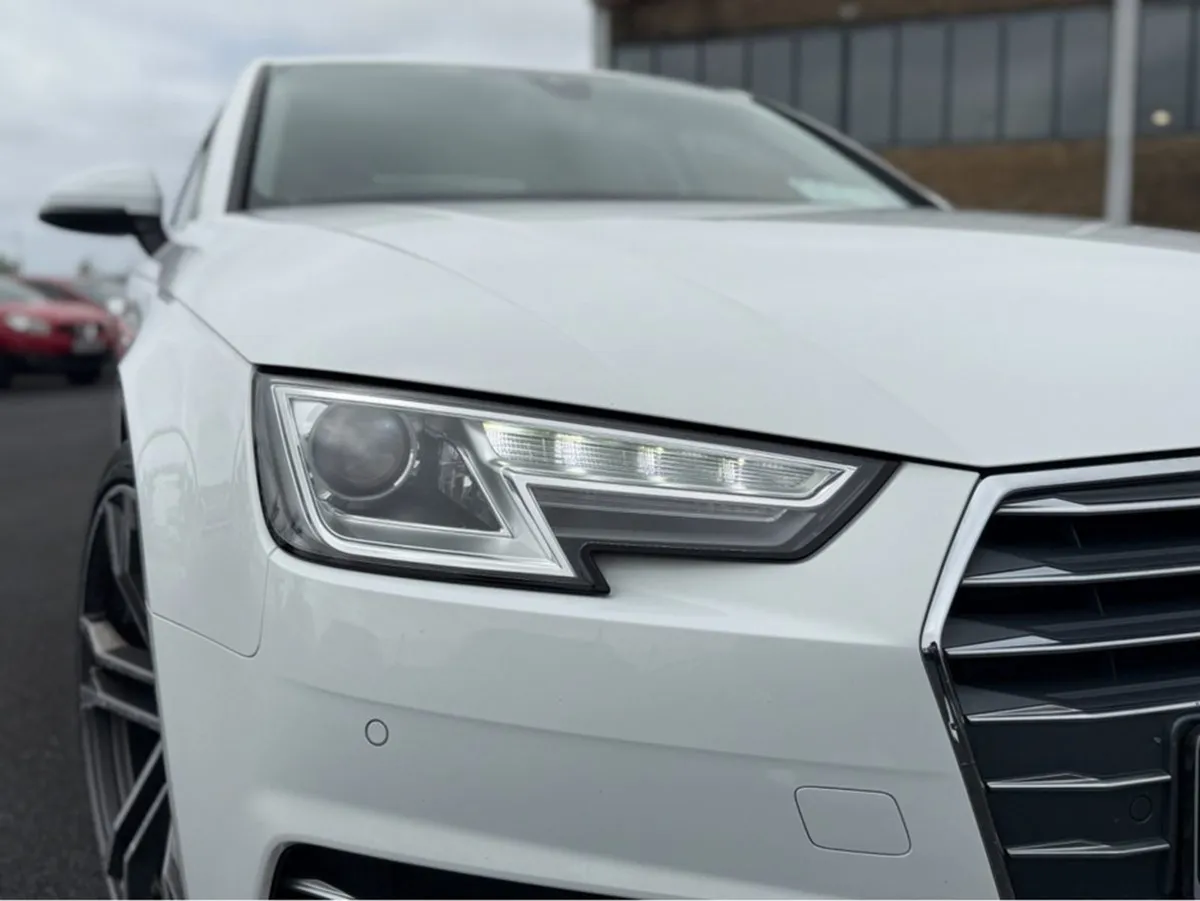 Audi A4 2.0 TDI Ultra Sport 190PS 4DR Auto - Image 2