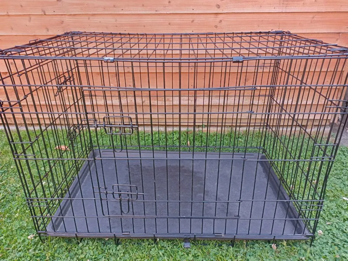 Large dog travel crate. - Image 4