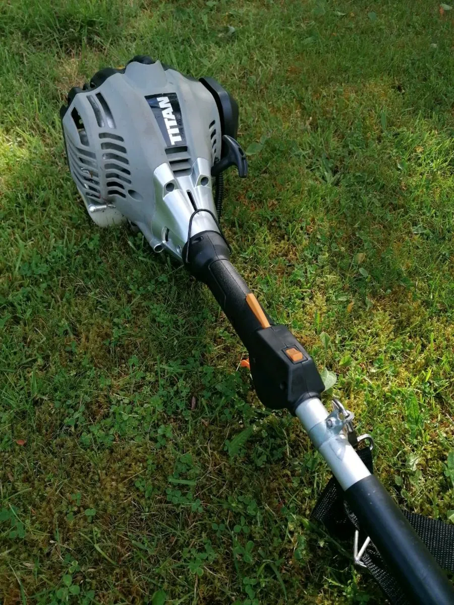 Strimmers - Image 1