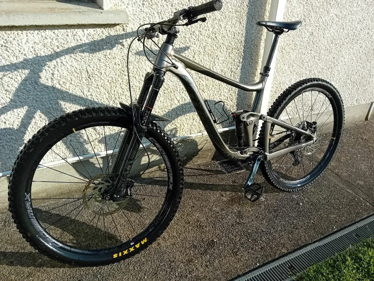 Enduro Large Mountain Bike - Image 3