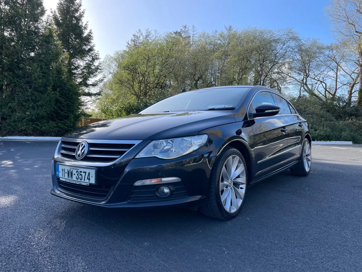 Volkswagen Passat CC 2011 - Image 2