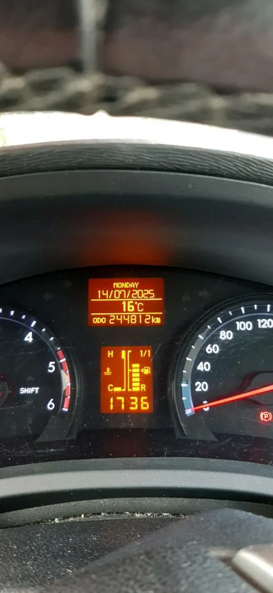 Toyota Avensis - Image 3