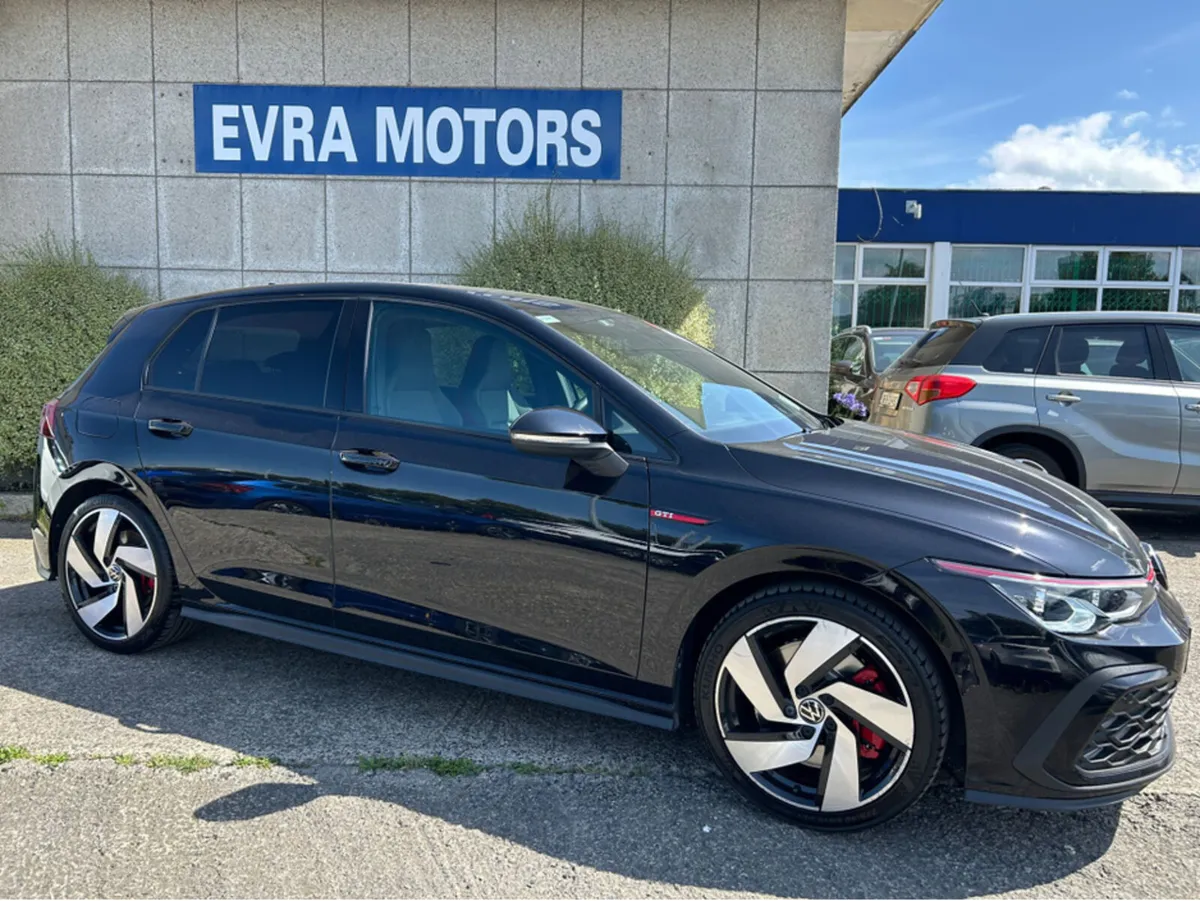 Volkswagen Golf GTI 2.0 TSI PETROL DSG 245HP AUTO - Image 3