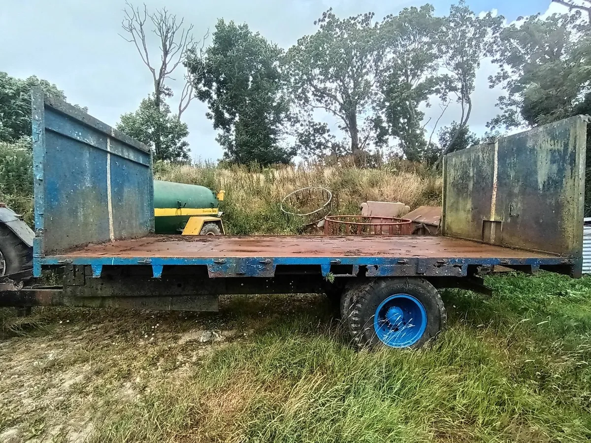 Bale trailers - Image 4