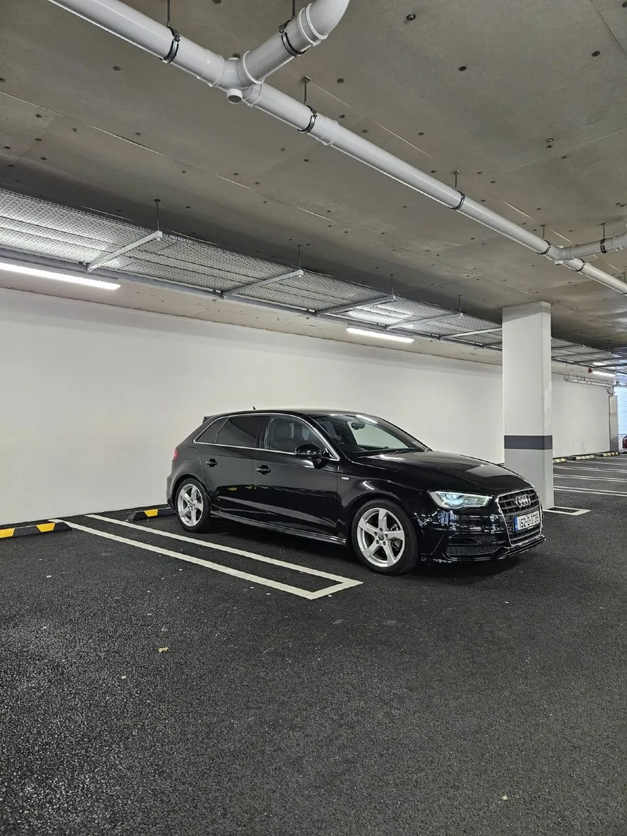 Audi A3 2015 *** Price negotiable. - Image 3