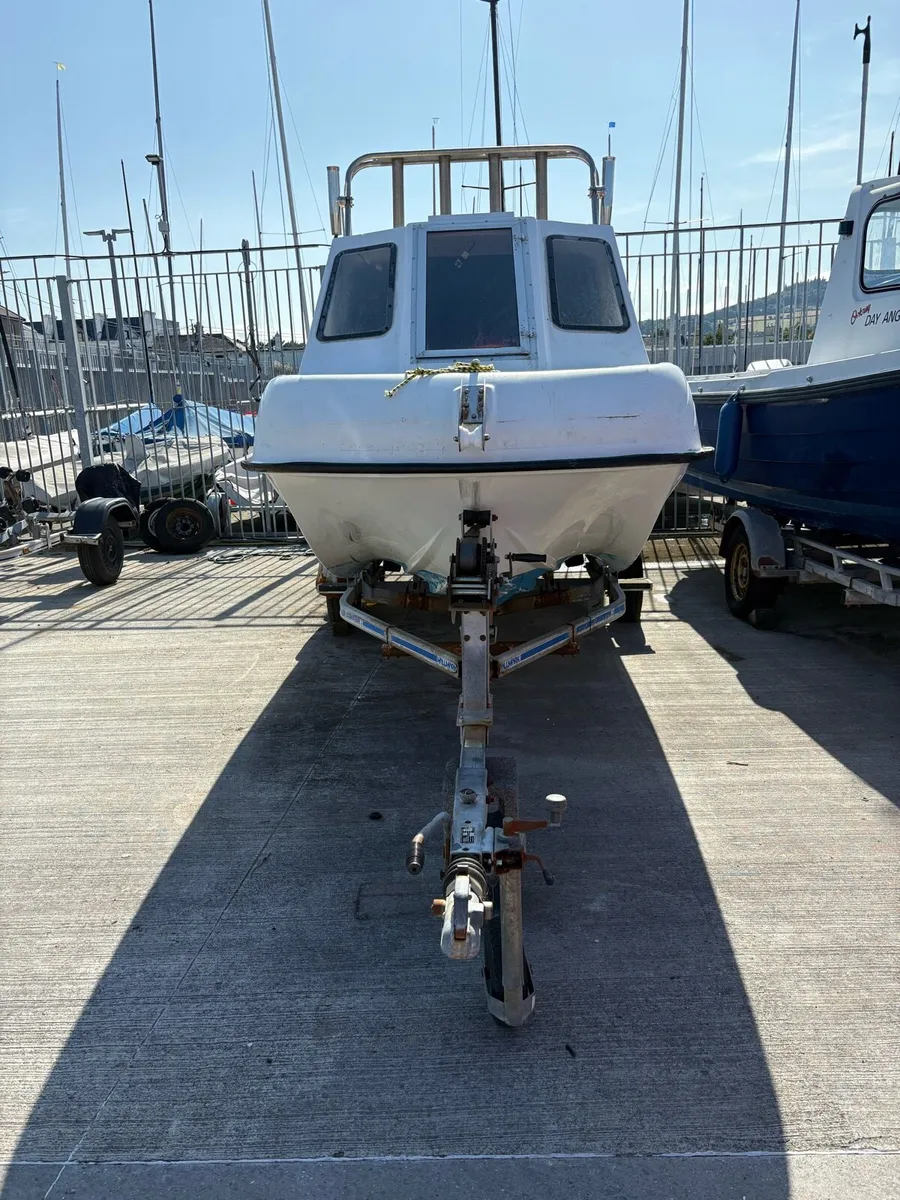 Seahog Commodore Boat - Image 2