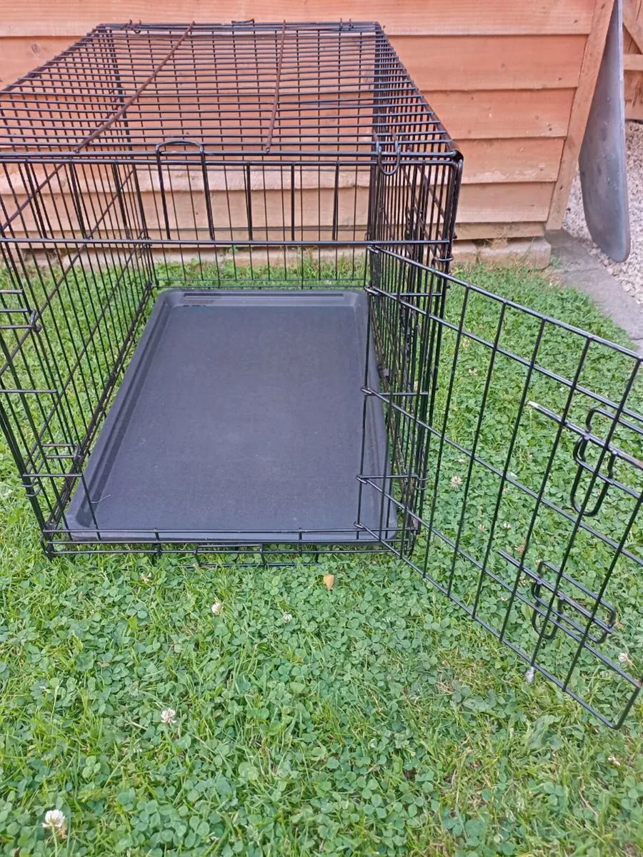 Medium dog travel crate. - Image 2