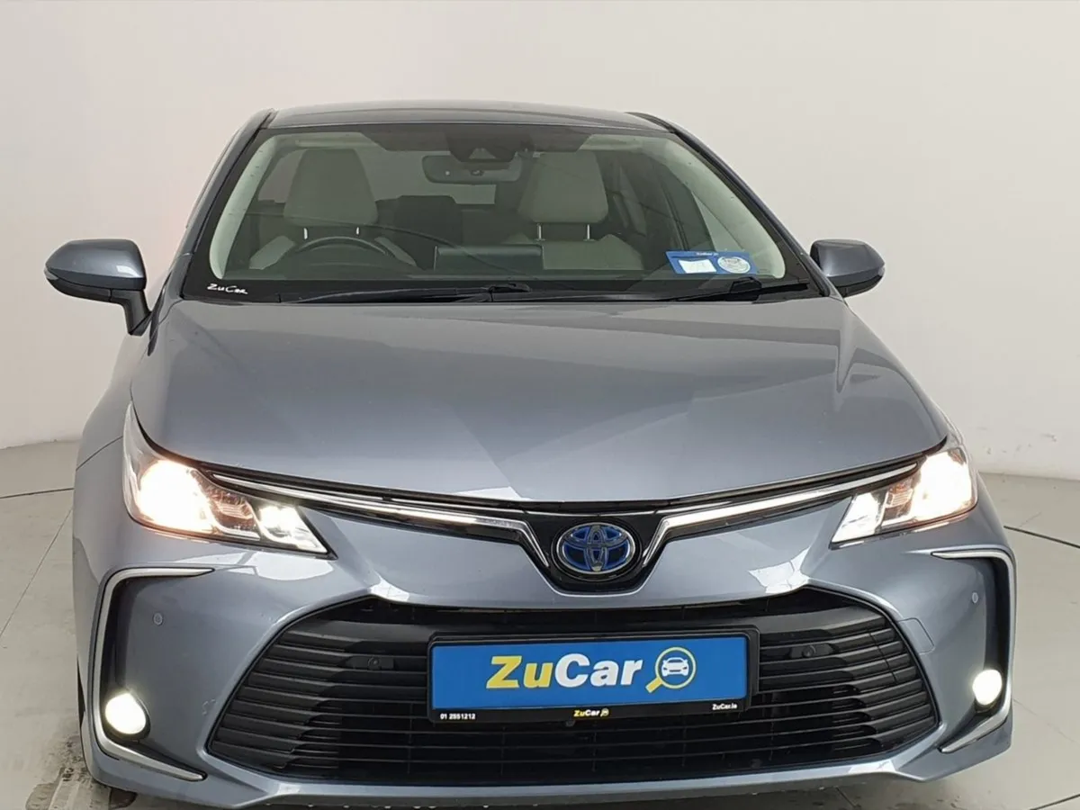 Toyota Corolla  69 1.8 Hybrid Sol Saloon - Image 3