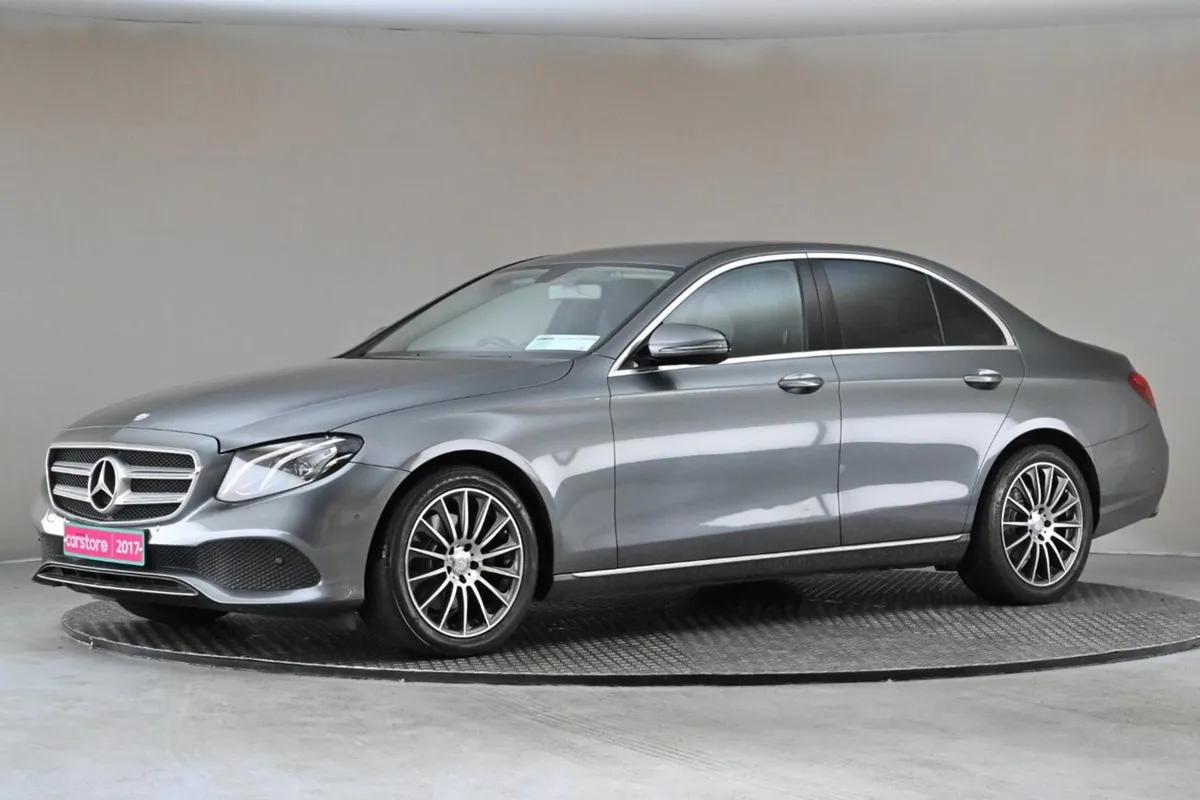 Mercedes-Benz E-Class E220 D SE - Image 4
