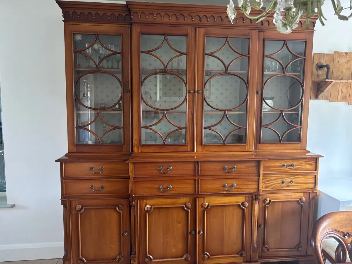 Vintage mahogany glass cabinet - Image 3