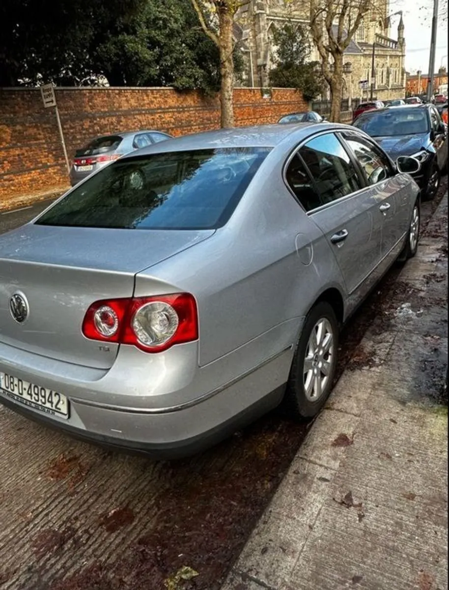 2008 Volkswagen Passat - Image 4