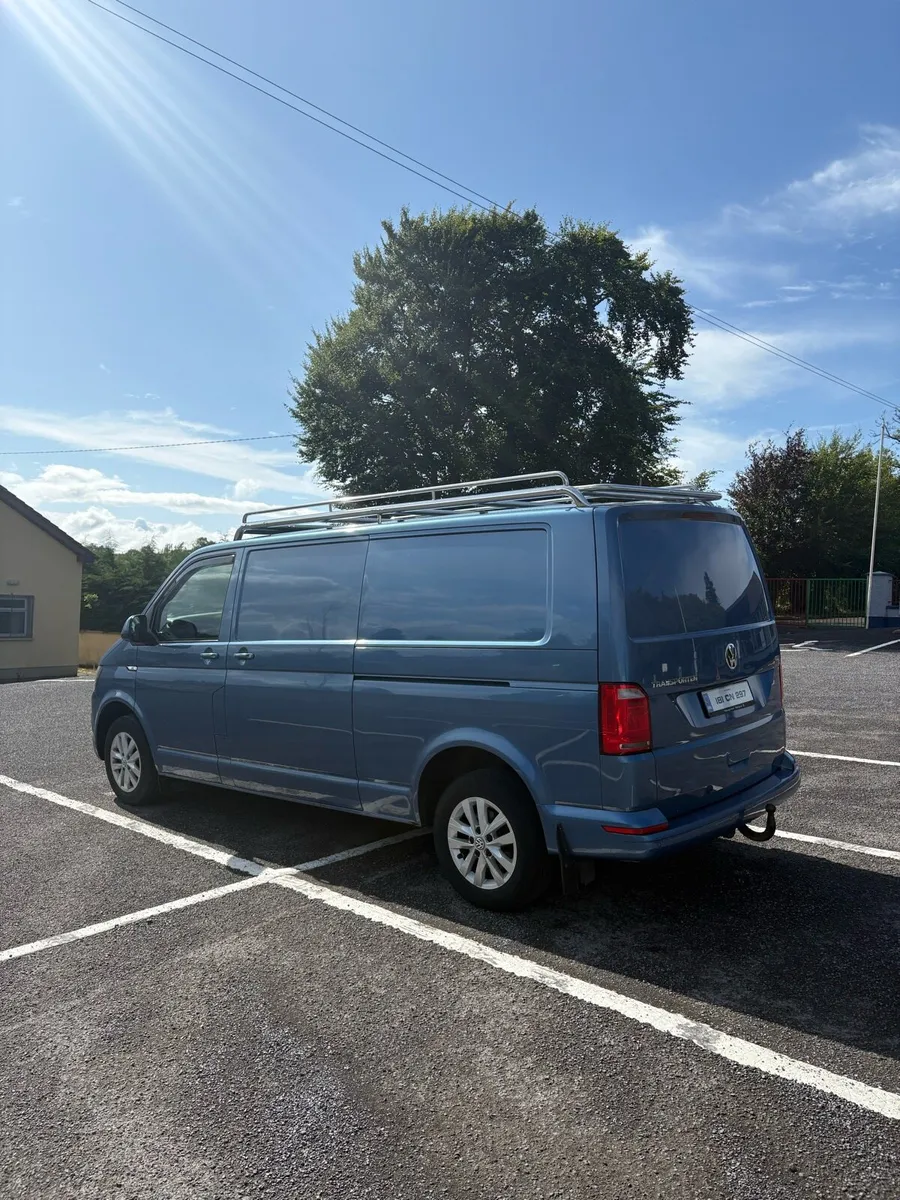 VW Transporter - Image 4