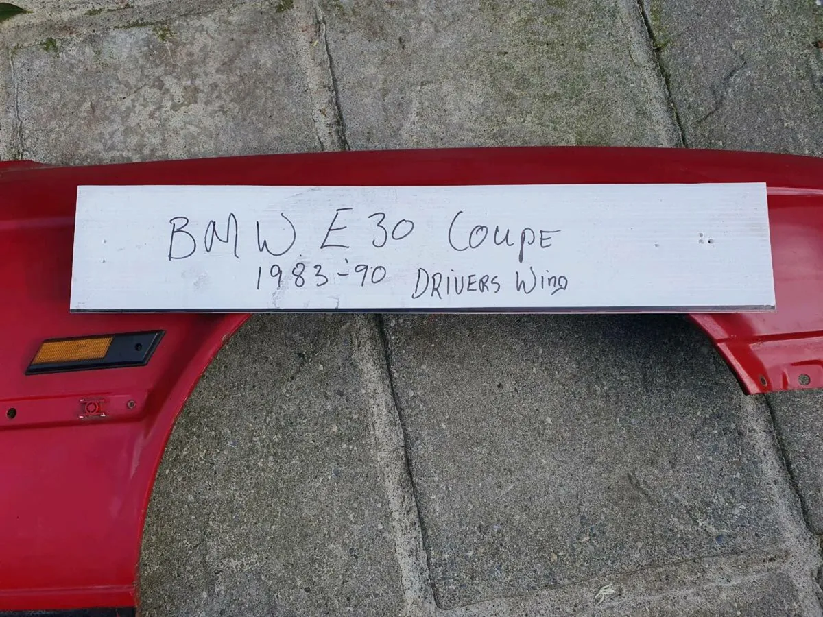 BMW  E  30 front wing (coupe) - Image 1