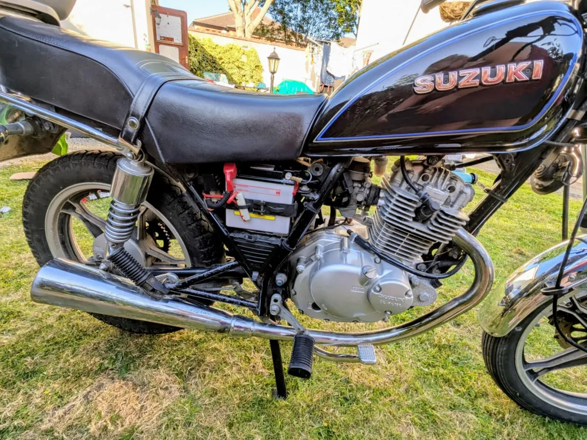 Suzuki GN125 - Image 2
