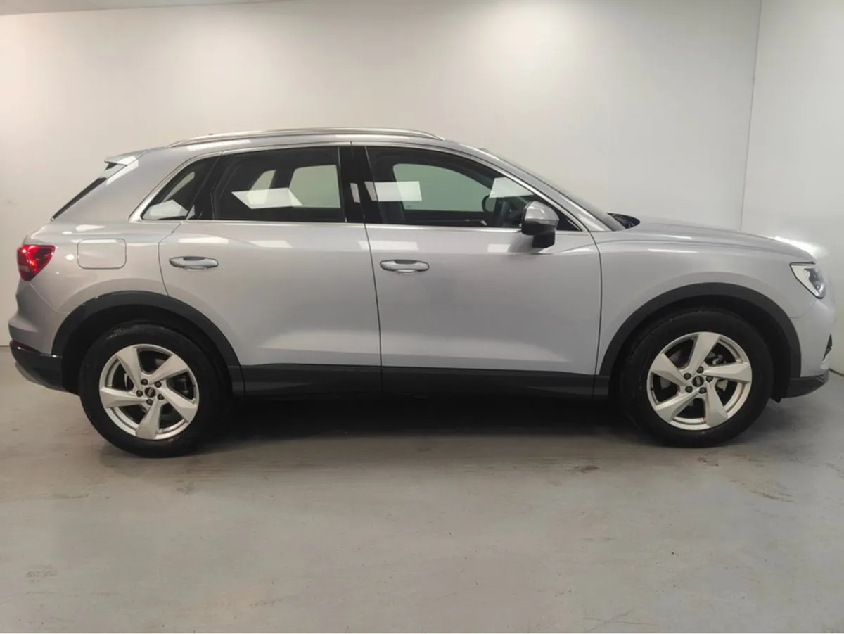 Audi Q3 35 TDI 150 S-tronic SE 4DR Auto - Image 4