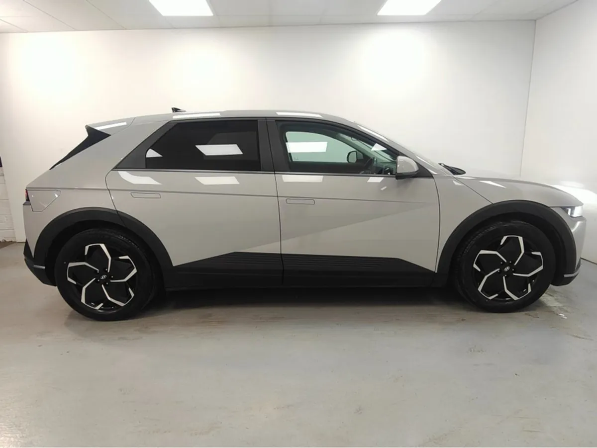 Hyundai Ioniq 5 Executive 58 5DR Auto - Image 4