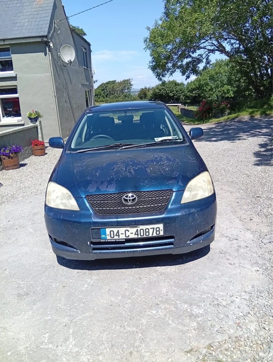 04 Toyota Corolla - Image 2