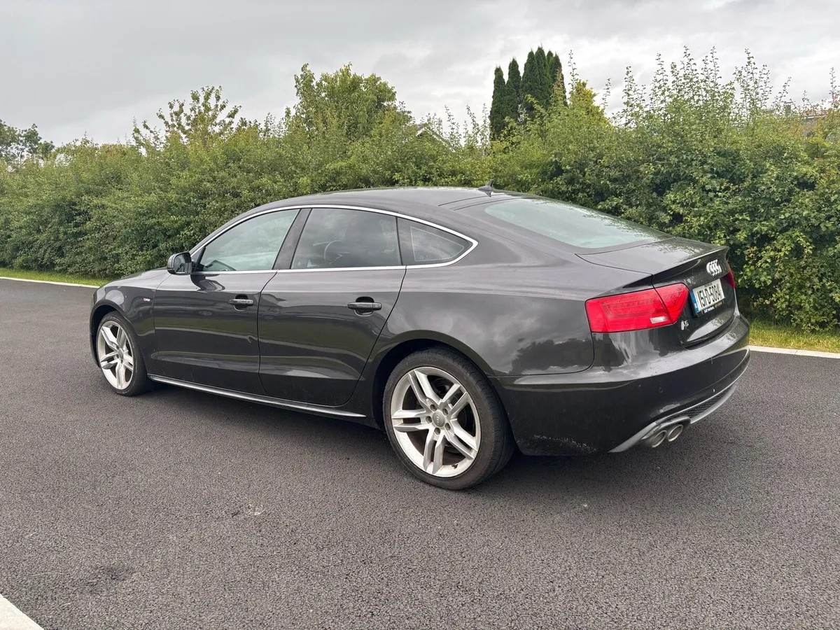 Audi A5 S-Line 15 - Image 4