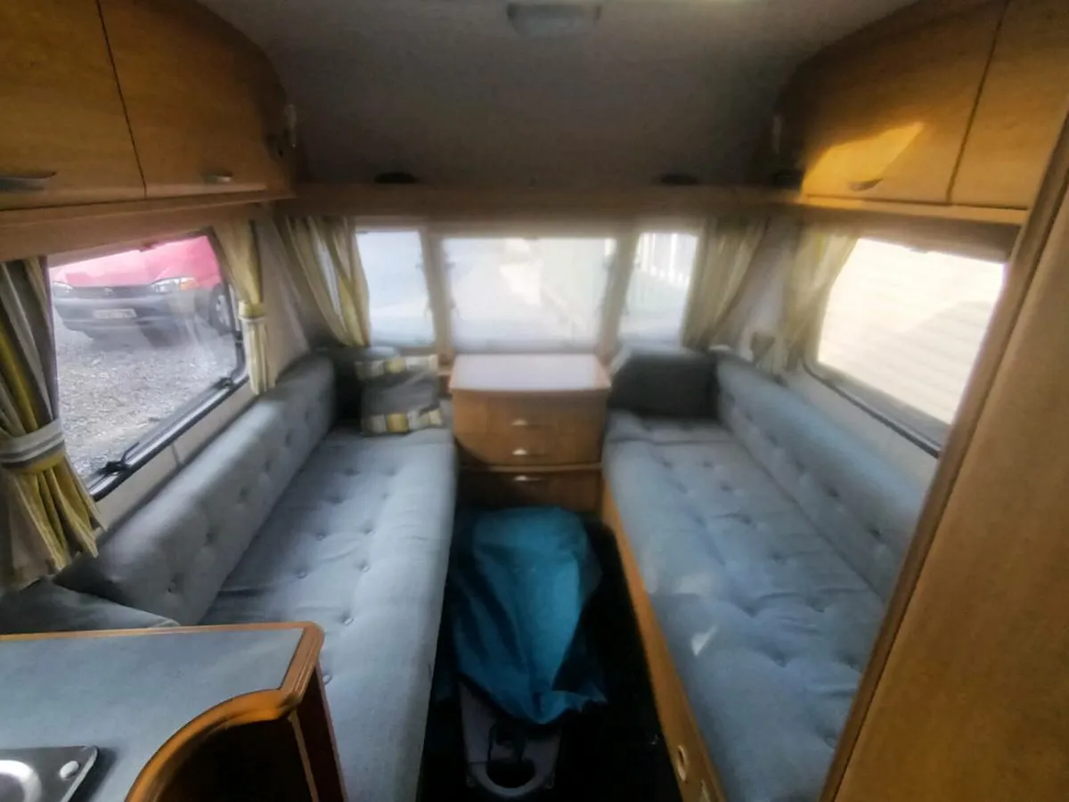 Caravan - Image 4