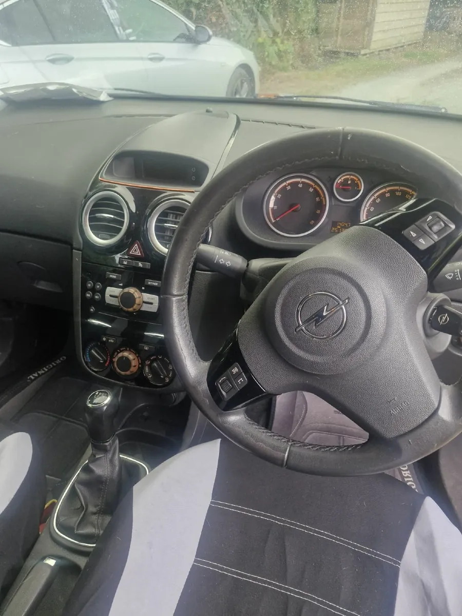 Opel Corsa 2008 - Image 2